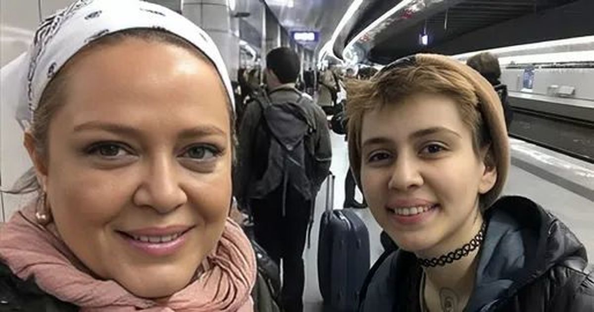 دختر بهاره رهنما با رونمایی از قطعه جدیدش، دنیای موسیقی را تسخیر می‌کند!