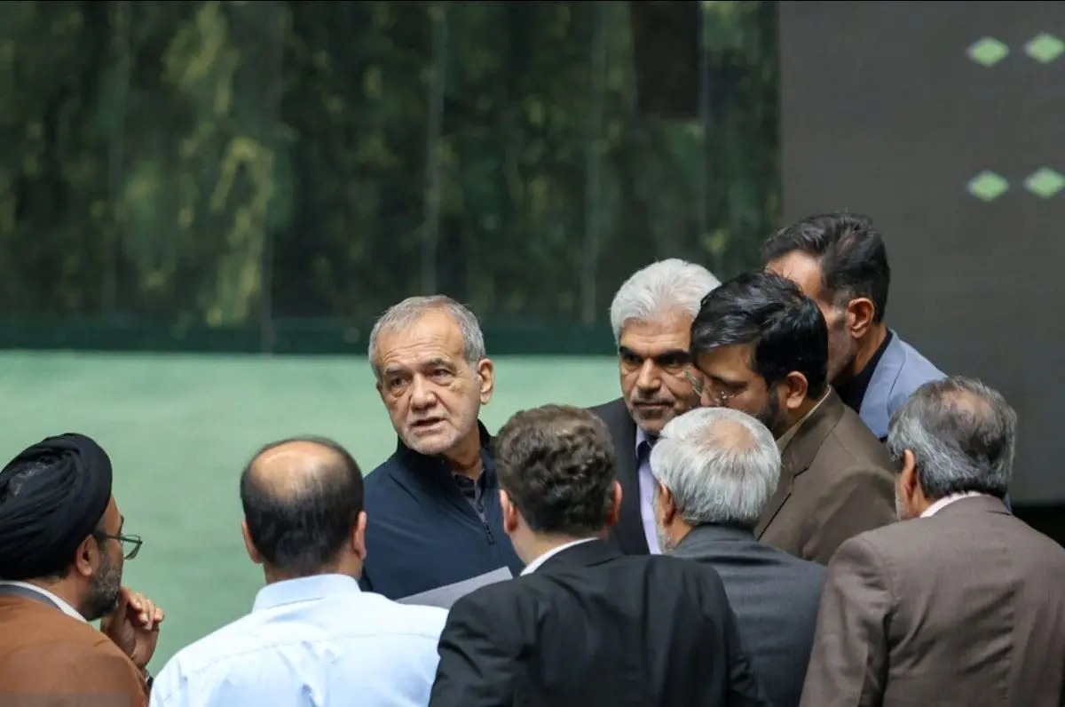 زنگ خطر در کابینه دولت: ۴ کرسی لرزان و سرنوشت نامعلوم پزشکیان!