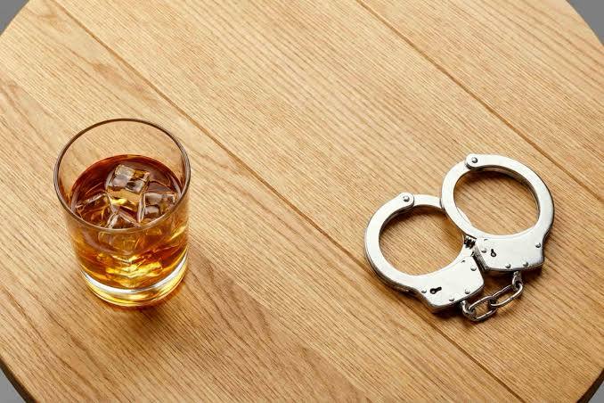 مهمانی خصوصی، حریم خصوصی است؛ حتی مصرف مشروبات هم مجوز ورود نمی‌شود