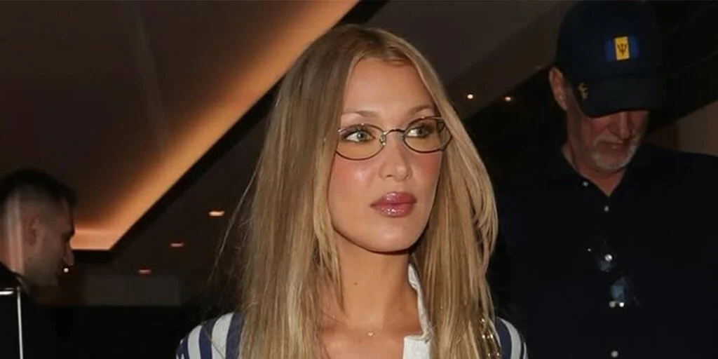 استایل قرمز بلا حدید