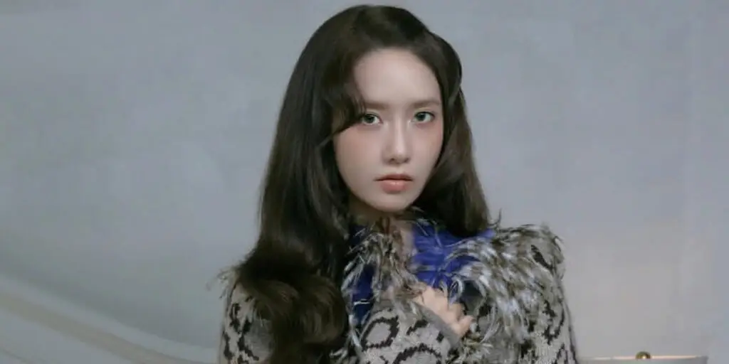 پیراهن مخمل یونا