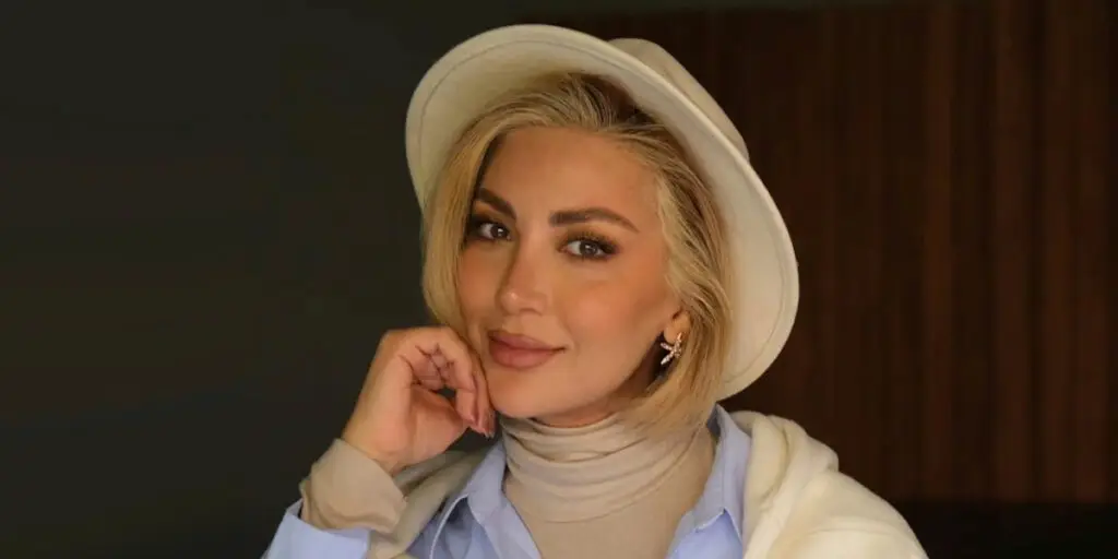 کلاه پیلباکس مینا مختاری