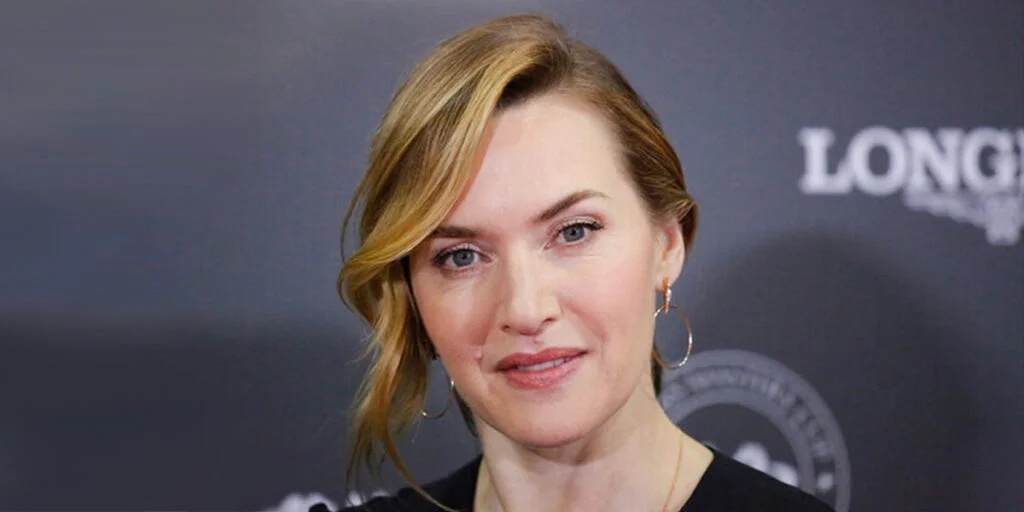 راز بی‌عملی زیبایی کیت وینسلت ۵۰ ساله؛ چرا هیچ جراحی نکرد؟