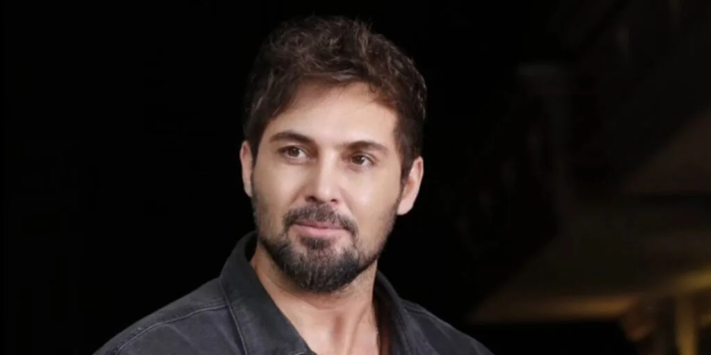 آقایان خوش‌پوش استایلی گرم و شیک می‌خواهید؟ تیپ جدید دانیال عبادی را ببینید