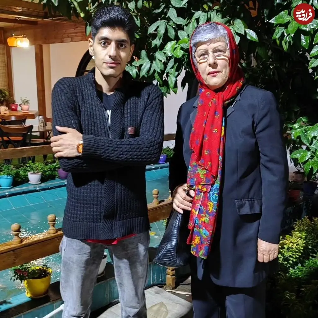 11zon__naviddi__1705936549_3268730483803983028_4479736801