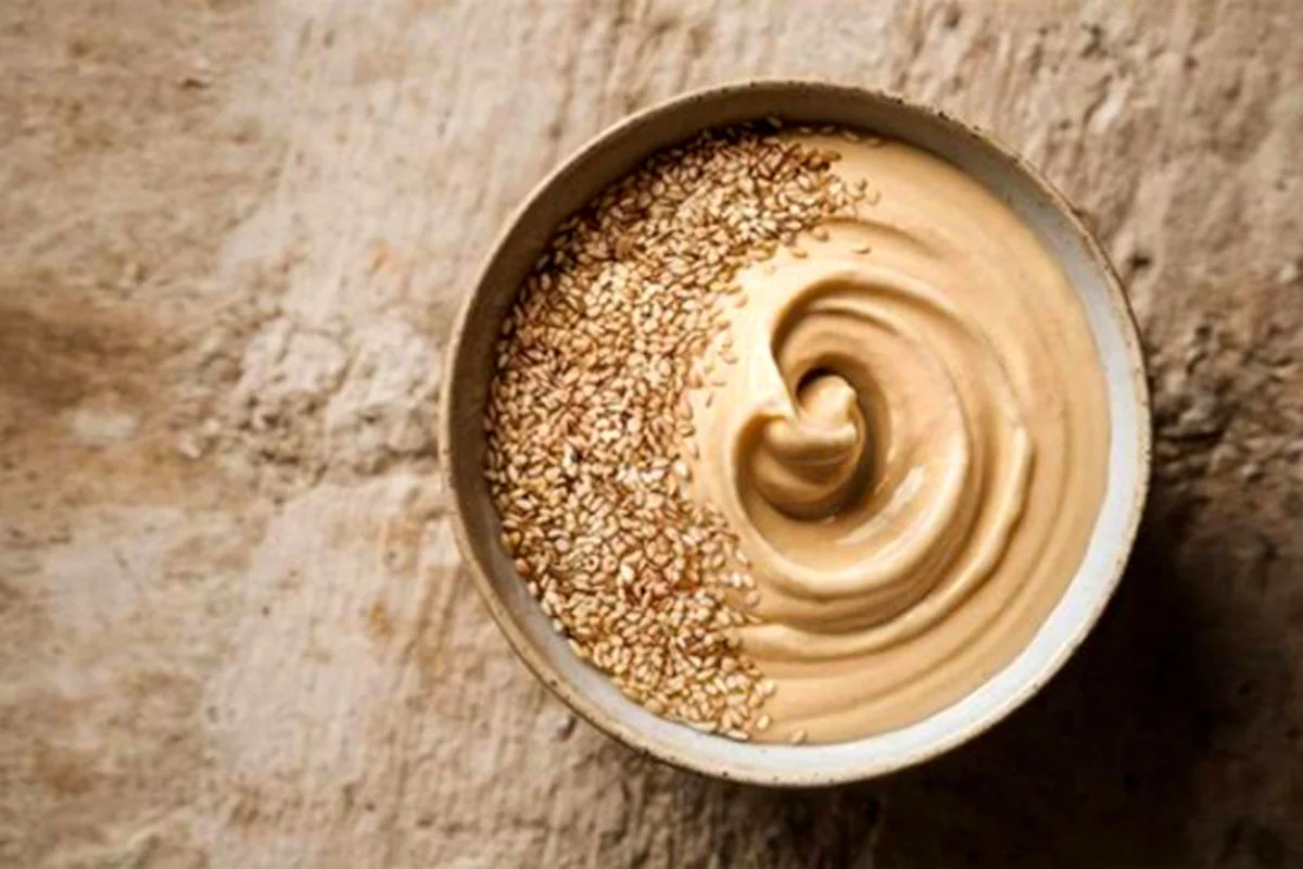 ۵ پیشنهاد خوشمزه با ارده برای صبحانه