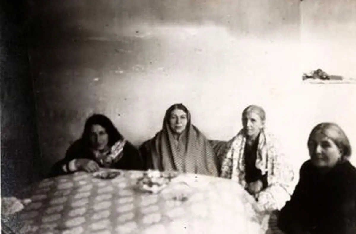 ماجرای جالب ملاباجی بندانداز سوار بر الاغ که خانه‌به‌خانه خدمت می‌کرد!