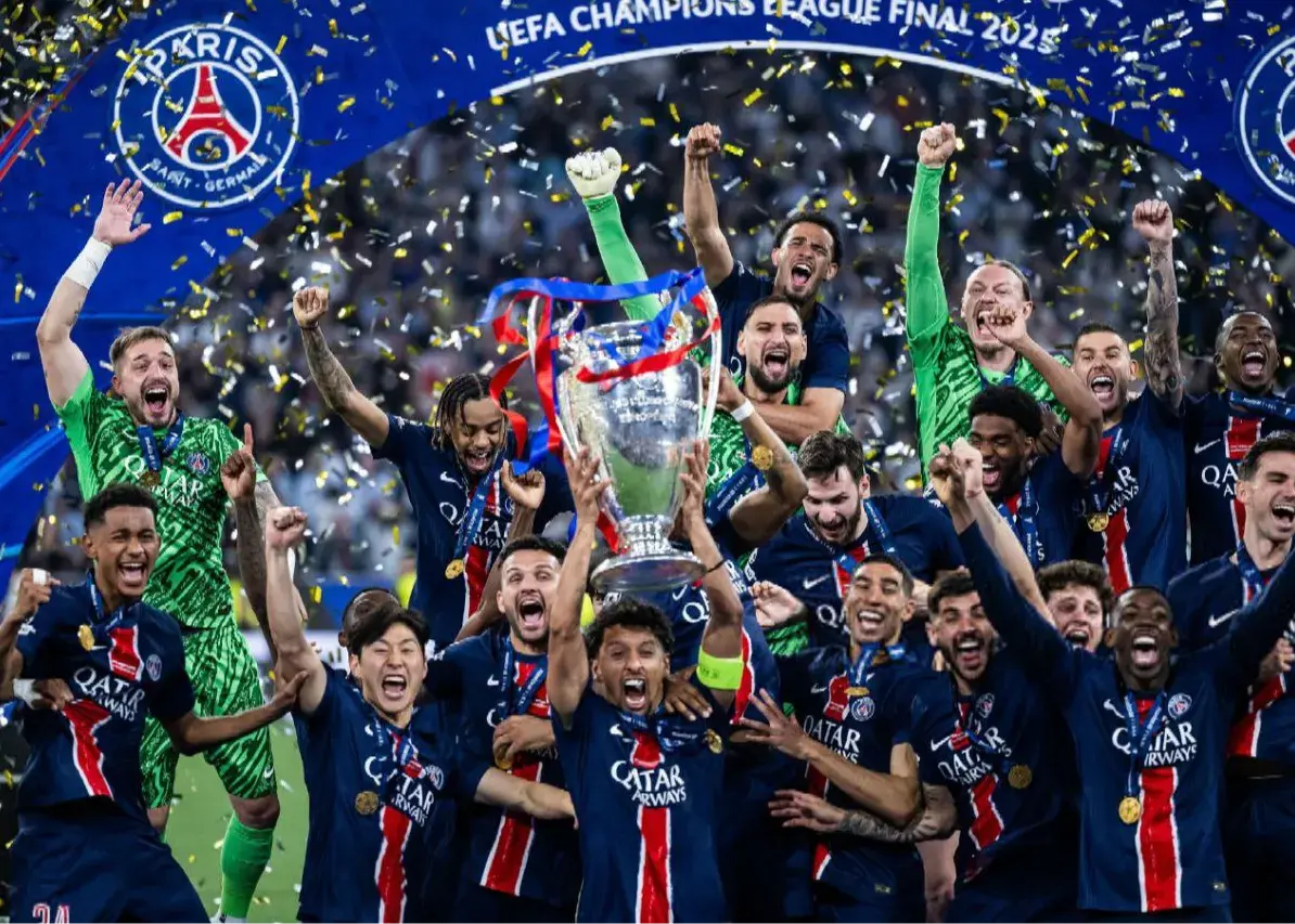 ۱۰ تیم افسانه‌ای ۲۰۲۵ که تاریخ فوتبال را زیر و رو کردند!