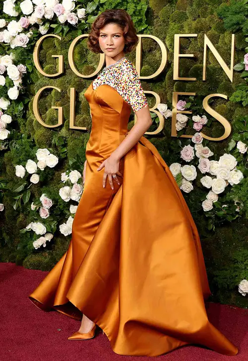 زیباترین لباس‌های فرش قرمز ۲۰۲۵