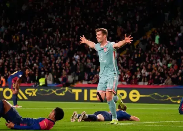 سورلوت، سلاح مخفی سیمئونه که بارسلونا را تهدید می‌کند!