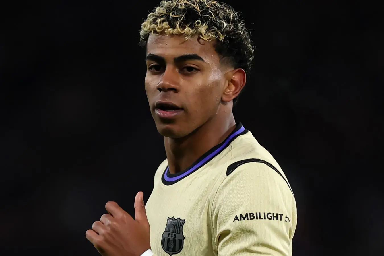 لامین یامال؛ دریبل‌زن بی‌رقیب اروپا با رکوردی شگفت‌انگیز در سن ۱۸ سالگی!