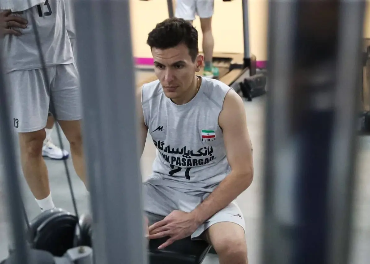 رفیق صمیمی صابر کاظمی رفتن او را باور نمی‌کند