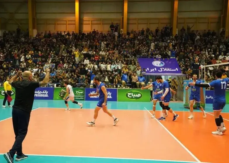 استقلال گنبد بعد از ۶۲۱ روز بالاخره طعم شیرین پیروزی را چشید!