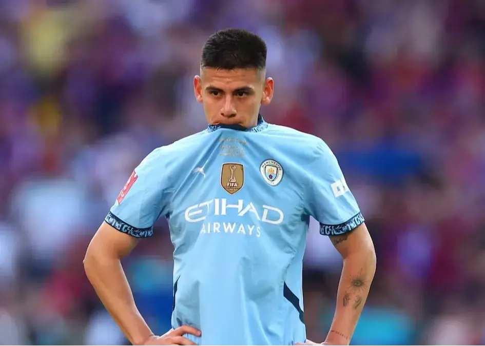 بازگشت غیرمنتظره شیطان کوچک آرژانتینی به انگلیس؛ پایان دوره آلمانی در زمستان!