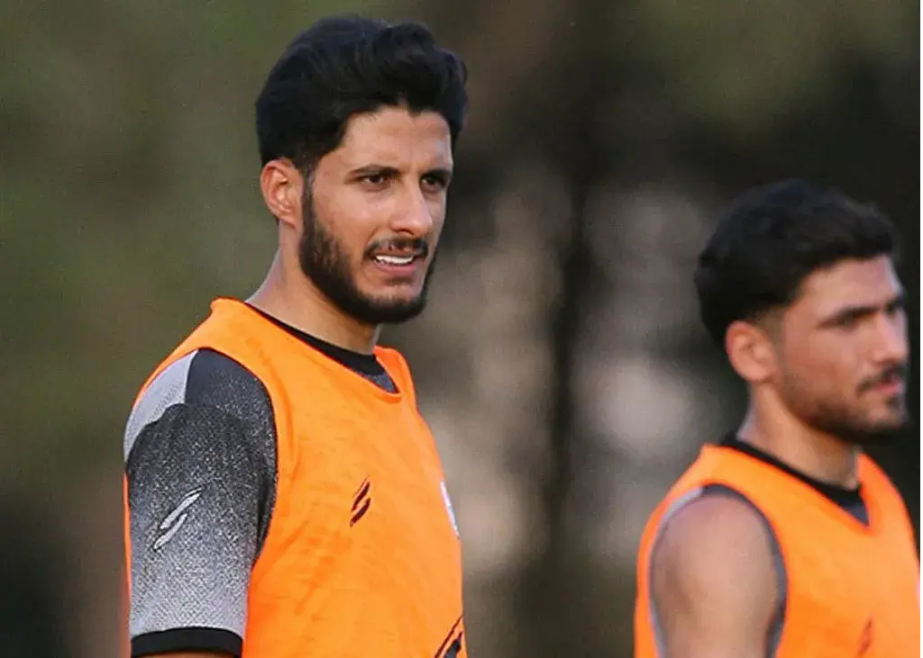 ضرغام سعداوی در آستانه جدایی از استقلال؛ ماجرای حذف ناگهانی از لیست بحرین