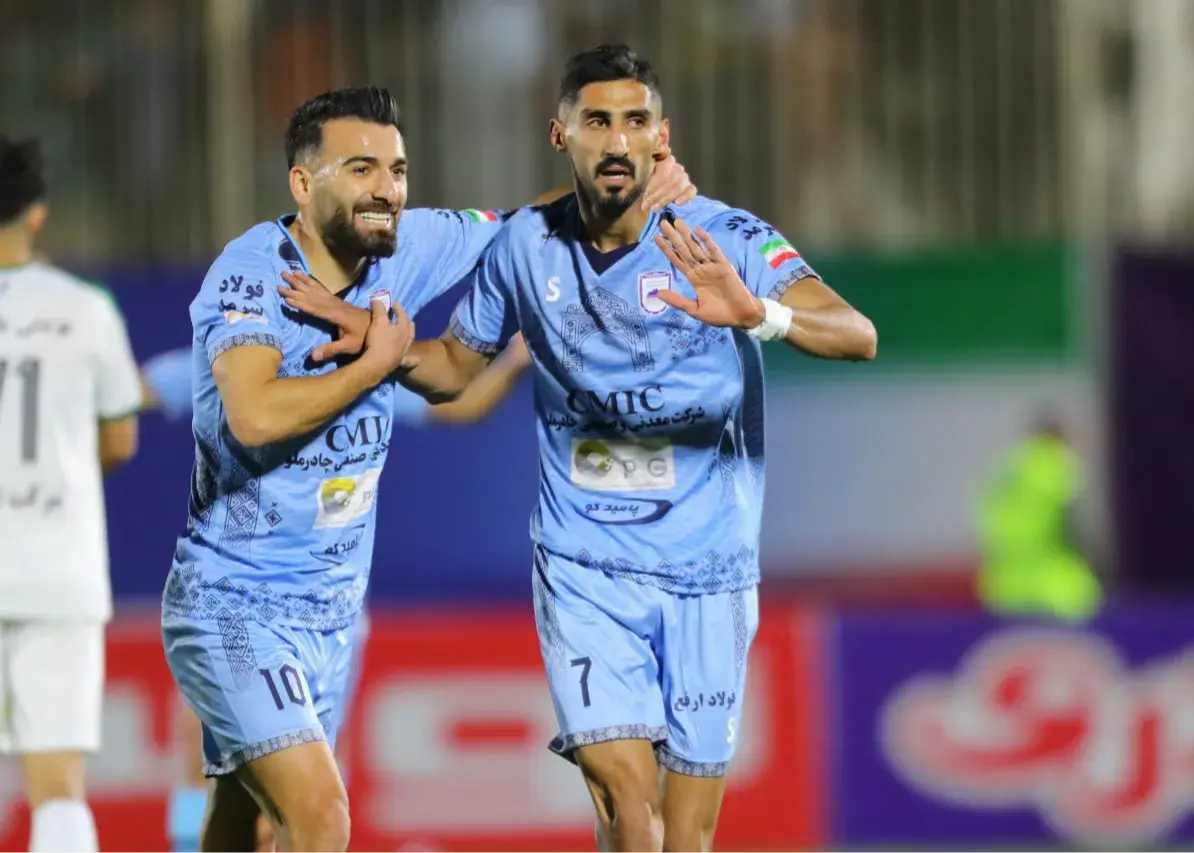 حدادی‌فر خواستار جذب وینگر چادرملو شد