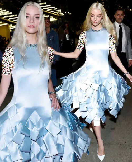 خوش‌پوش‌ترین زنان ۲۰۲۵