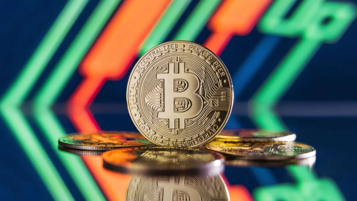 چرا تب بیت‌ کوین در گوگل هرگز خاموش نمی‌شود؟ بررسی ثبات جست‌وجوی Bitcoin در پایان سال