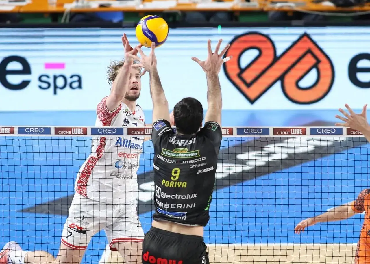 ستاره والیبال میلانو پس از شکست تلخ: اصلاً خوشحال نیستم و آینده‌مان در خطر است!