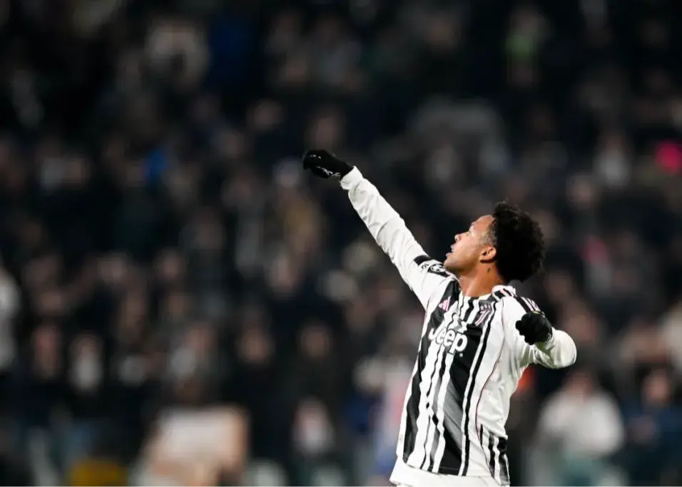 نبردی داغ میان رم و میلان برای جذب آزاد هافبک جنجالی یوونتوس!