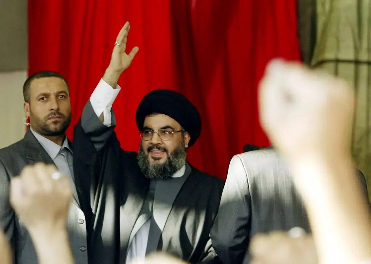 حضور غافلگیرکننده فرزند سید حسن نصرالله و سقاب‌اصفهانی در دیدار مداحان با رهبر انقلاب