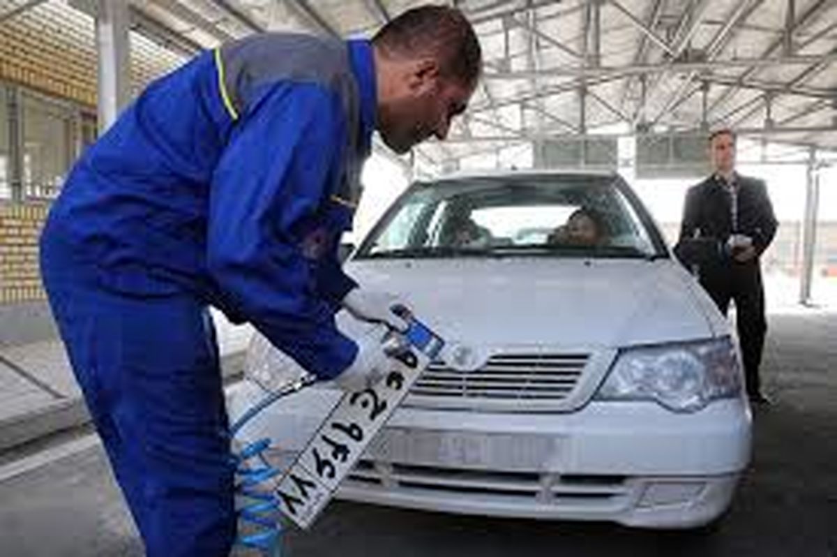 جزئیات تازه درباره سهمیه بنزین خودروهای صفر؛ چه کسانی از دریافت سهمیه محروم می‌شوند؟