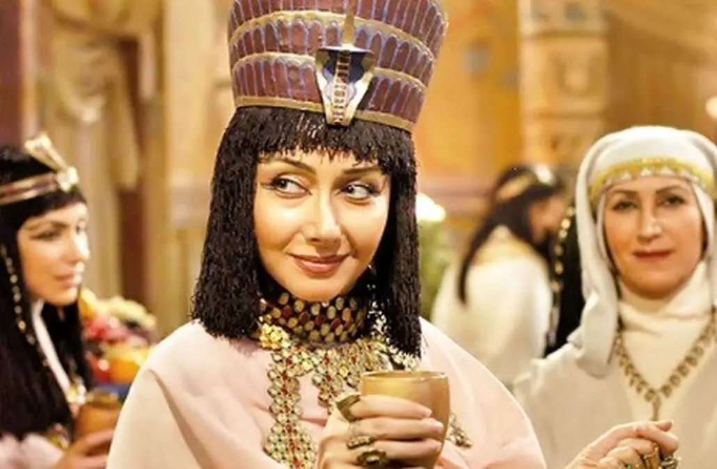 قاب تاریخ | جشن تولد ۳۵ سالگی زلیخا یوسف پیامبر با حضور ستاره‌های سینما!