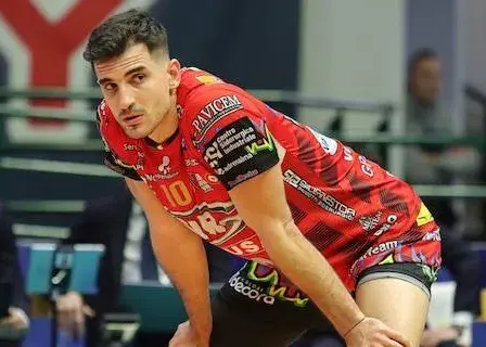 درخشش بی‌نظیر واسیم بن‌تارا؛ MVP نوامبر سری‌آ و قهرمان جهان شد!