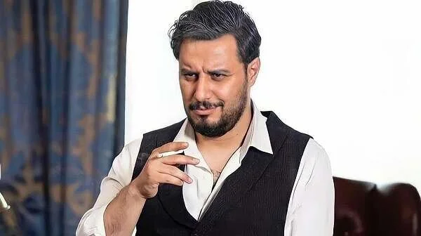 عکس| ساعت مچی لاکچری جواد عزتی با 12 برلیان چند؟