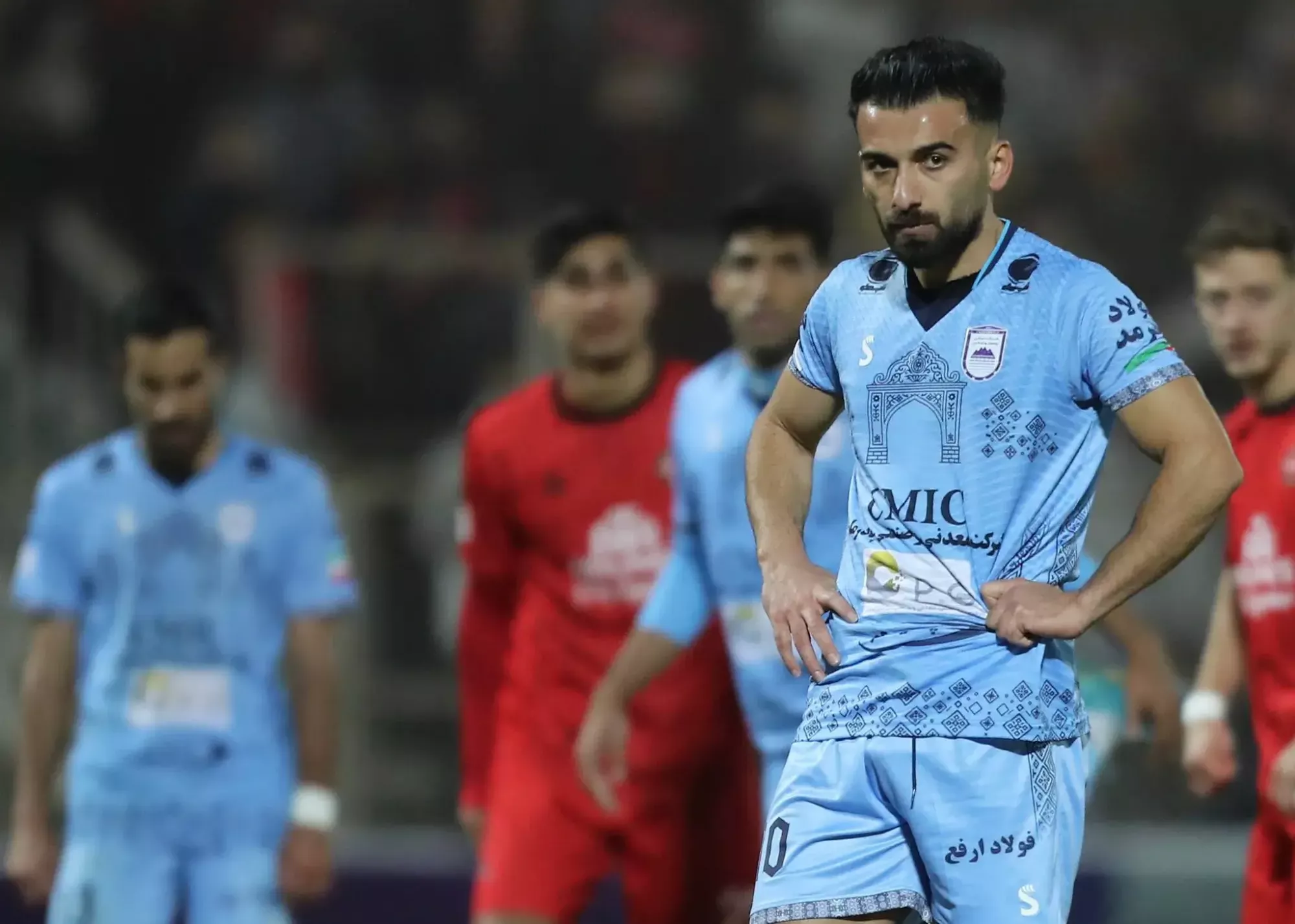 حبیبی‌نژاد، ستاره چادرملو، بازی حساس مقابل سپاهان را از دست داد!