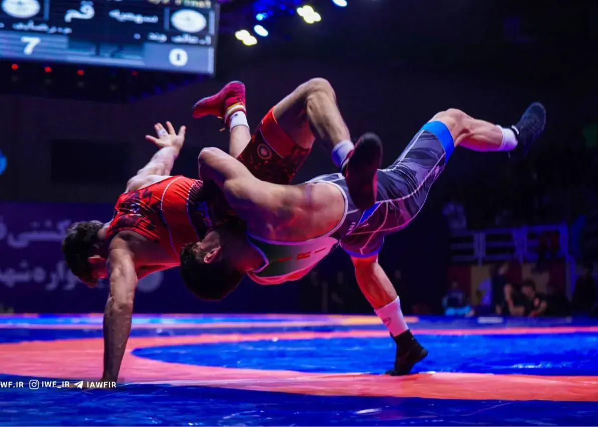 چهره ۵ قهرمان تازه کشتی فرنگی در اهواز فاش شد؛ رقابتی نفس‌گیر تا آخرین ثانیه!