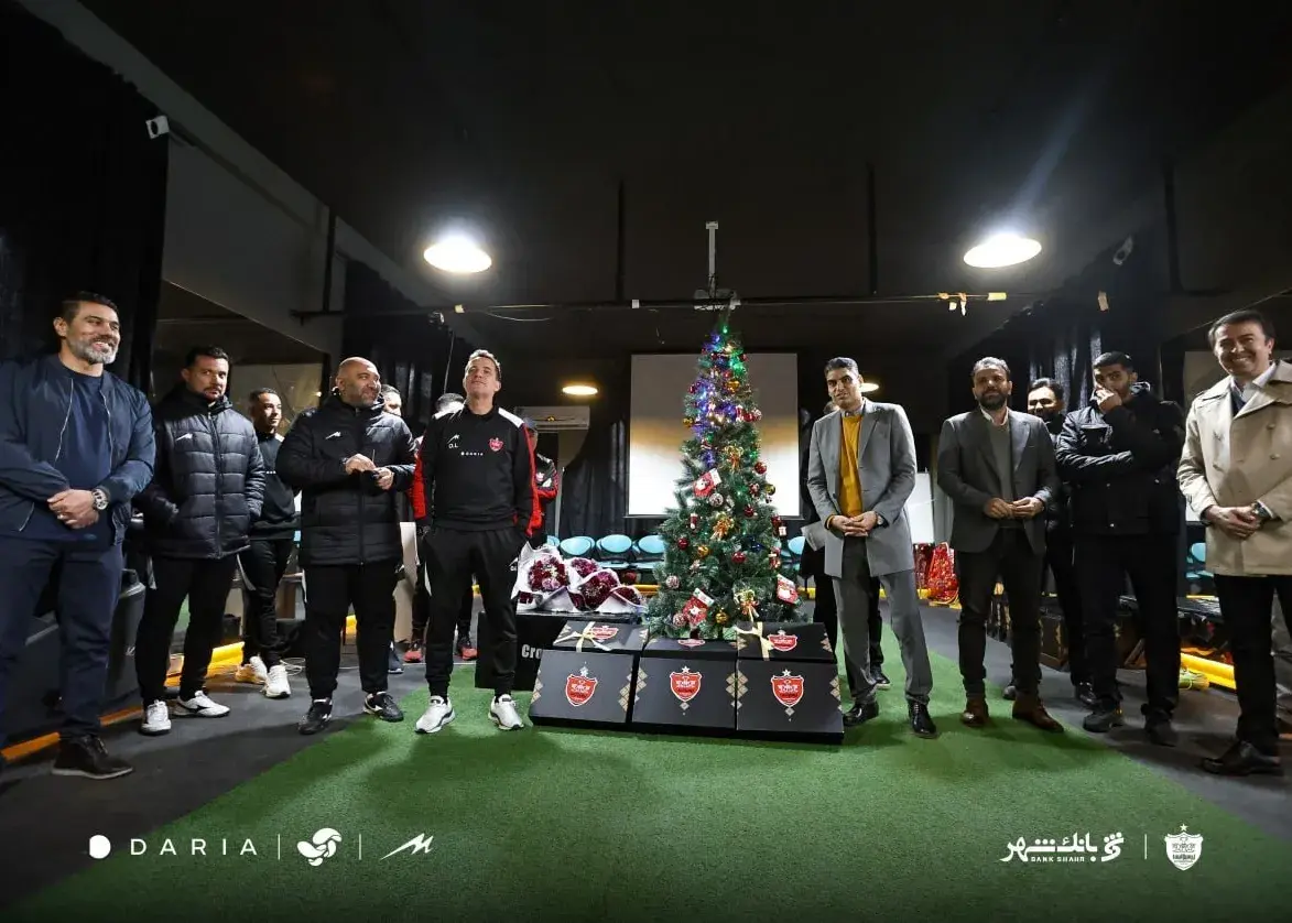 تبریک ویژه پرسپولیس به مناسبت کریسمس در تمرینات تیم! مراسمی که همه را تحت تاثیر قرار داد