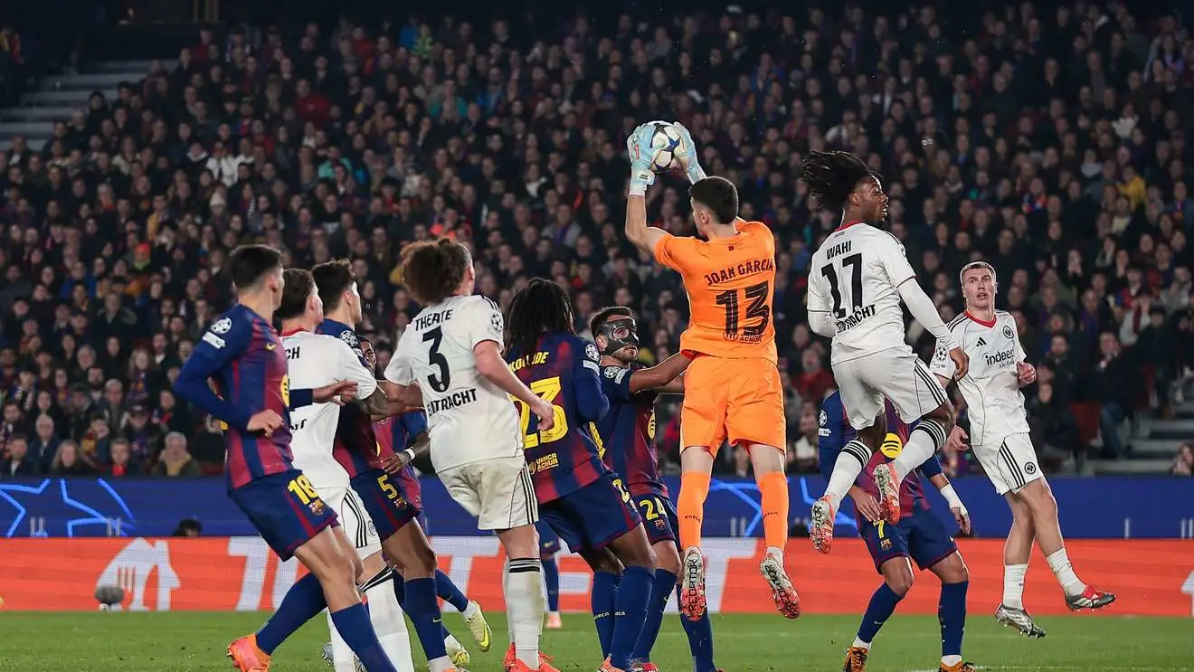 در فوتبال اسپانیا یک عاقل هم پیدا نمی‌شود!