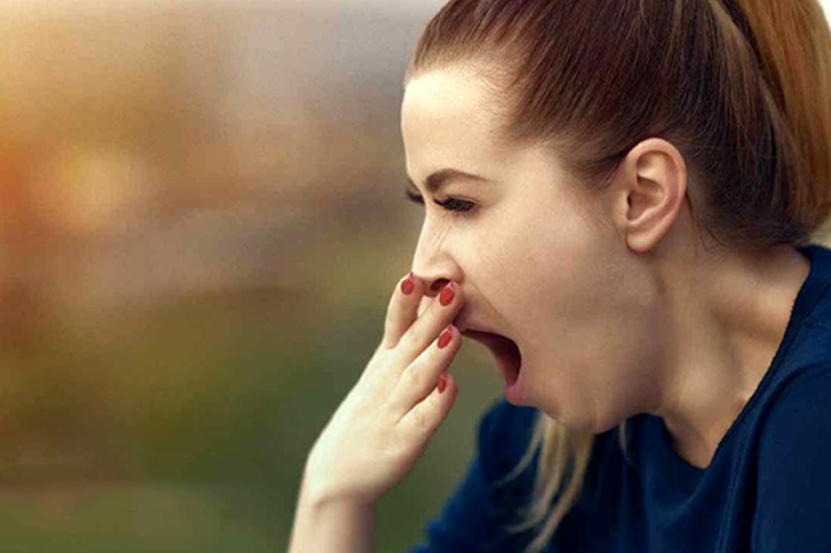 احساس گرسنگی هوا؛ علامتی پنهان و هشداردهنده از اضطراب که نباید نادیده بگیرید!