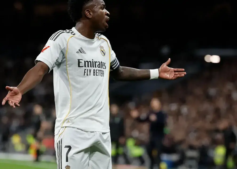 هواداران رئال در برنابئو علیه وینیسیوس: سوت‌های اعتراض خشم را برانگیخت!