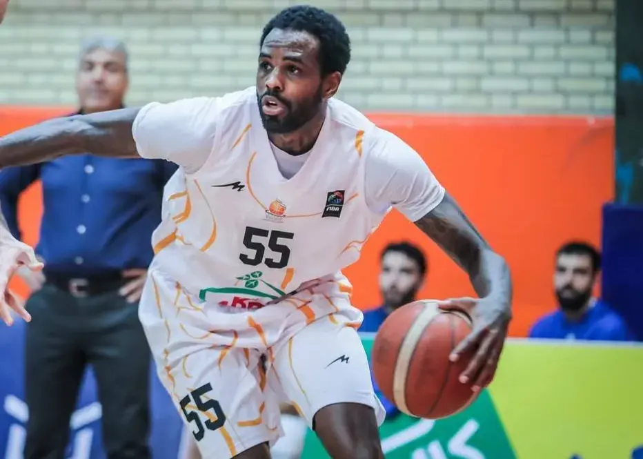 کامبک مهگل با درخشش ستاره عراقی-آمریکایی!