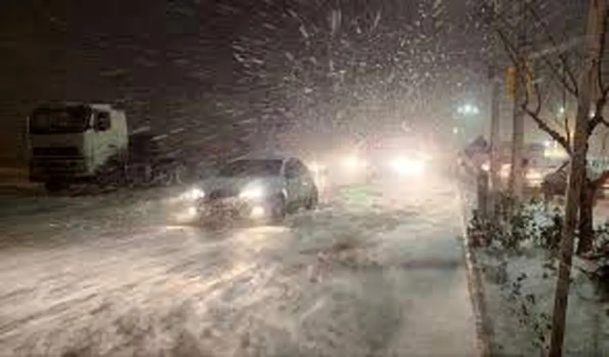 طوفان برف در مشهد/ ویدئو