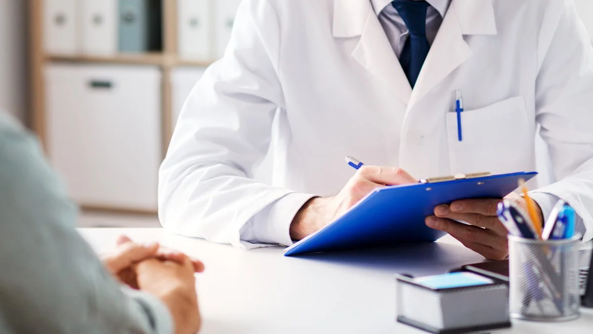 دکتر علیرضا زارعی