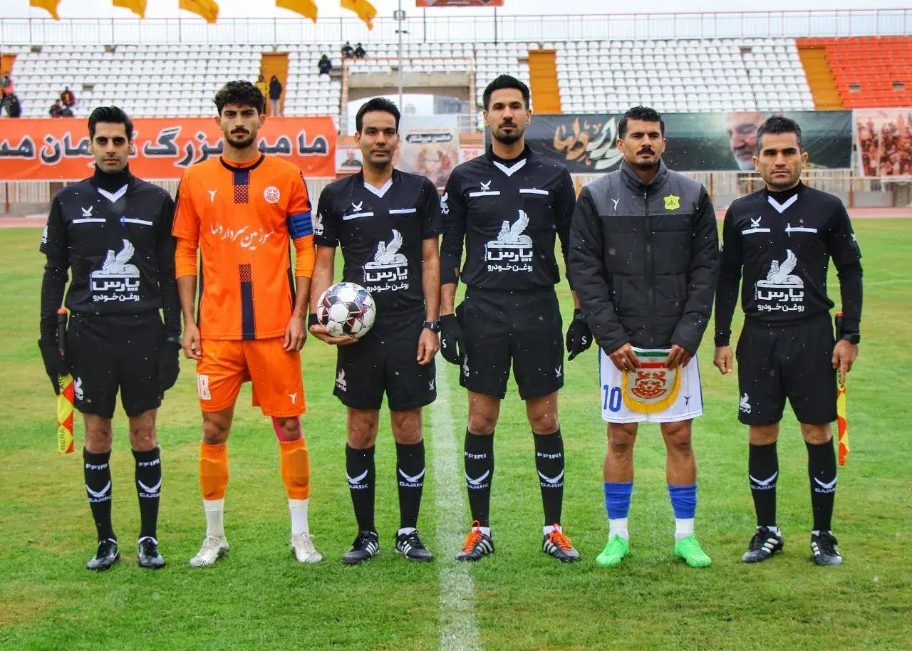 حسین‌خانی چگونه ترمز صعود مس کرمان را کشید؟