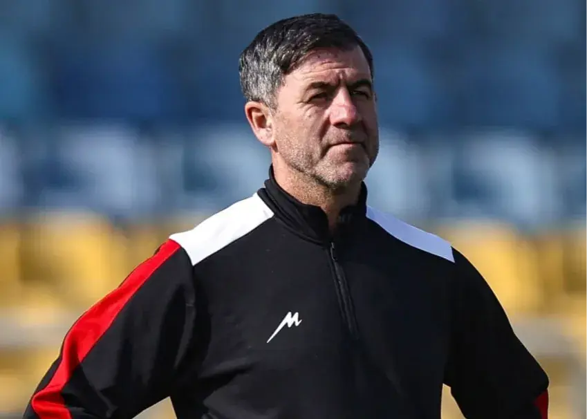 پاسخ‌های کوتاه و جنجالی بیرانوند و شجاع به کریم باقری در رباط صلیبی!