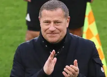 چرا مکس ایبرل، مدیر ورزشی بایرن، سخت‌ترین سال حرفه‌ای‌اش را تجربه می‌کند؟