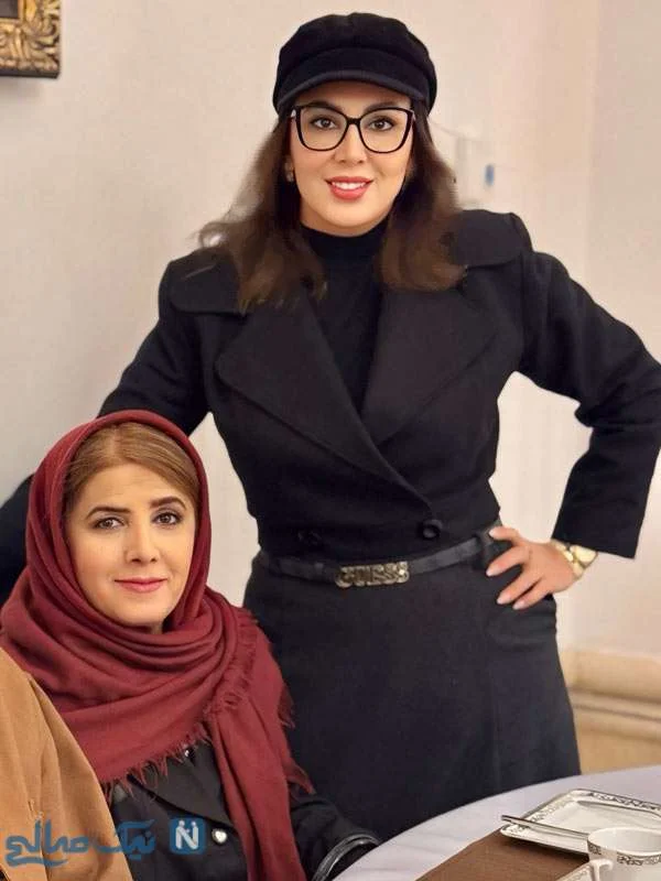 لیلا بلوکات لیلا بلوکات و مادرش