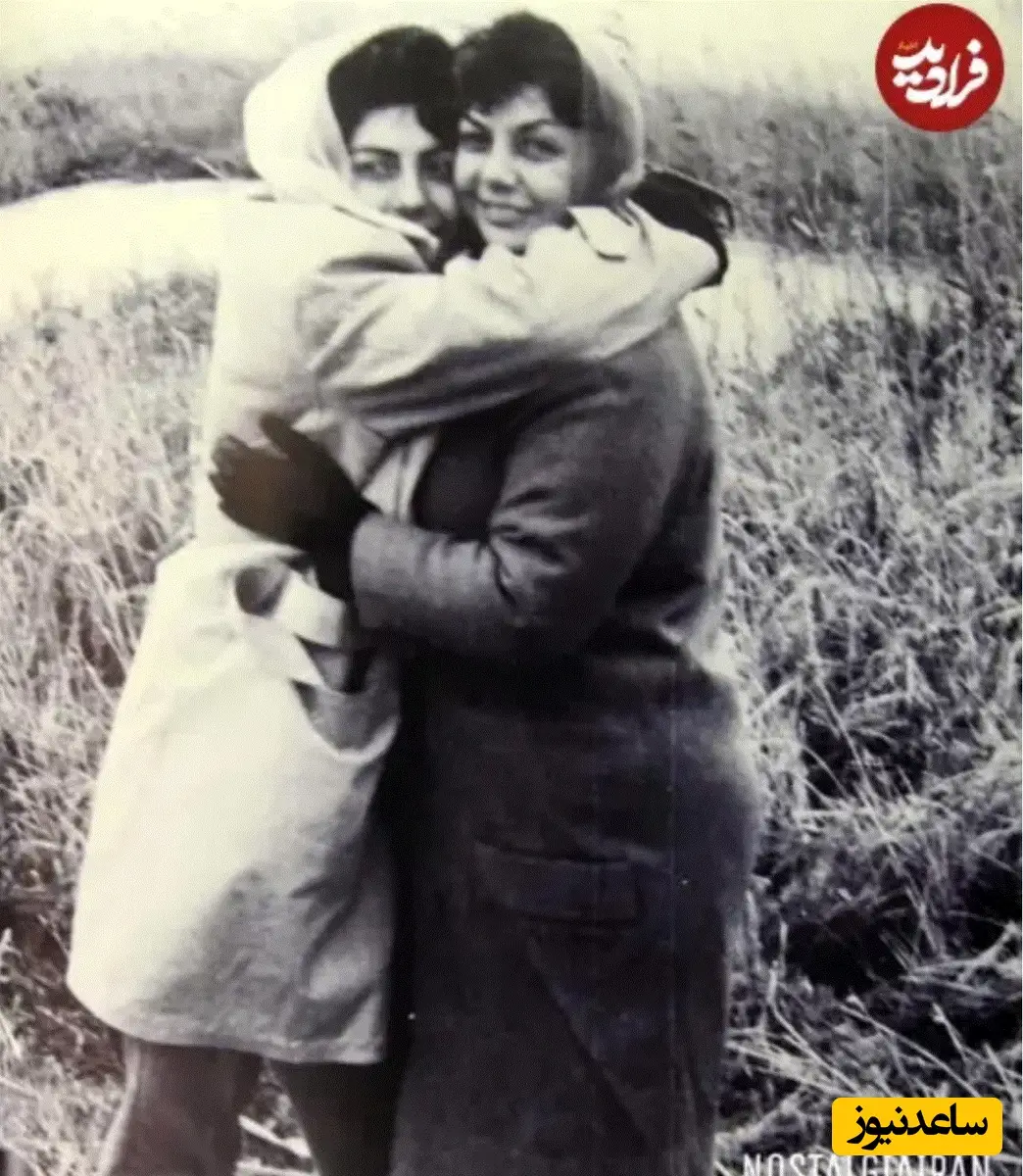 ثریا قاسمی در آغوش مادرش