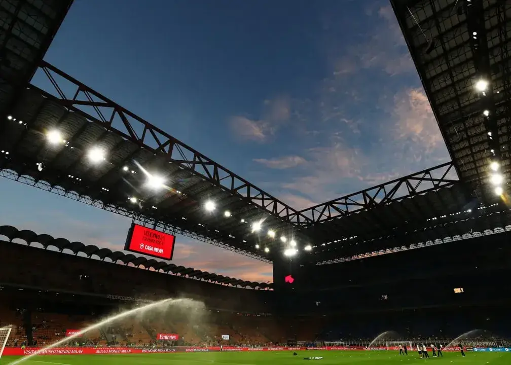 میلان و اینتر سن سیرو را از دست دادند