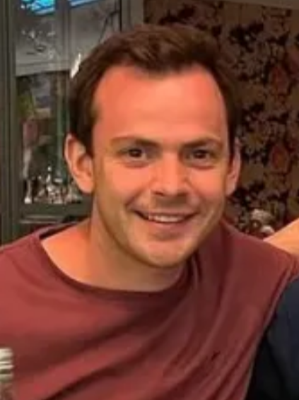 اسکندر کینس