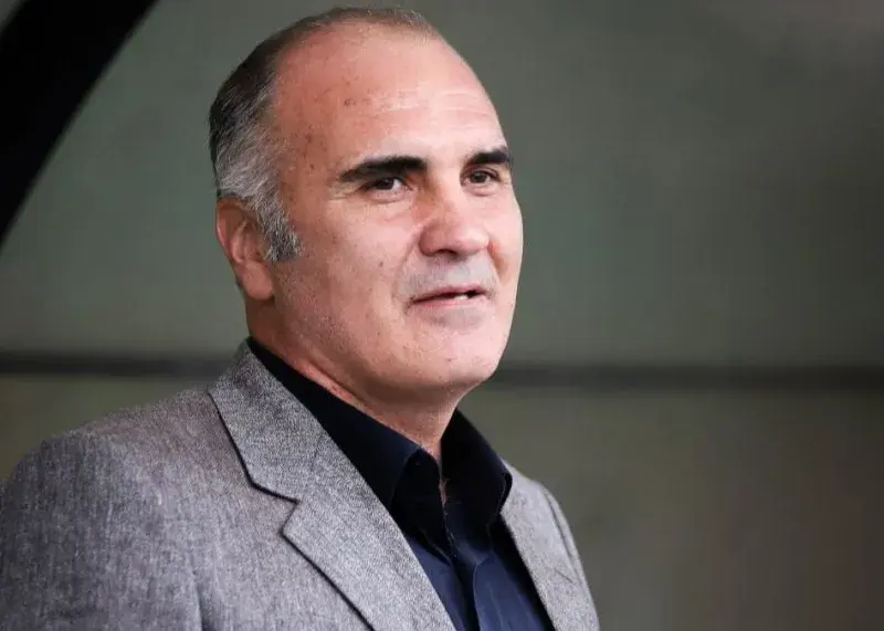 مربی پرسپولیس: چرا از فرصت ده‌نفره شدن تراکتور سود نبردید؟