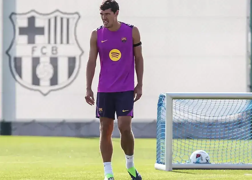 بارسلونا یک سال دیگر به ستاره مصدوم وفادار ماند؛ تمدید قرارداد جنجالی کریستنسن