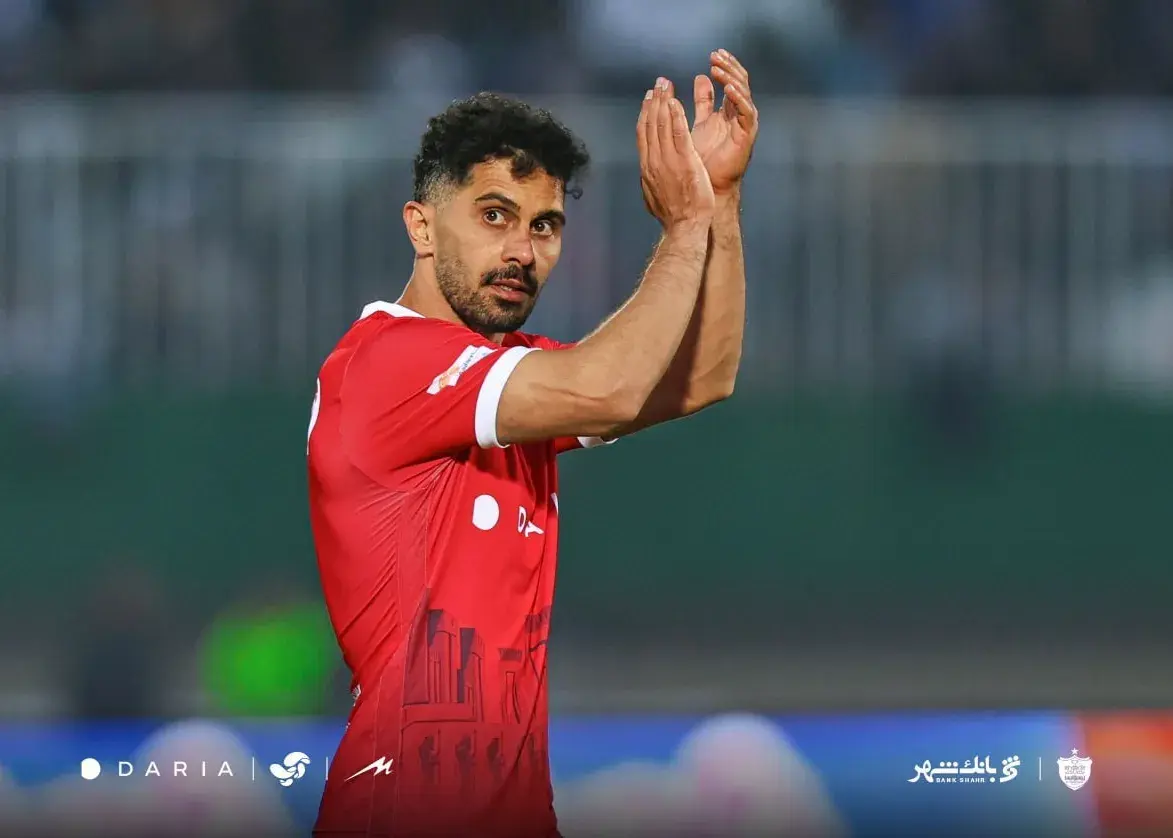 عالیشاه فاش کرد؛ راز مصدومیت دردناک در دربی و انتقاد تند از زمین‌های ورزشگاهی ایران