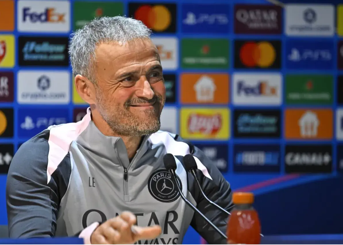 سرمربی پاری سن ژرمن: می‌توانم حتی به مادربزرگم در پی‌اس‌جی بازی بدهم! واکنش عجیب پس از پیروزی ۵ گله