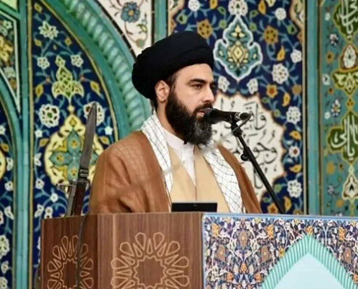 پست اینستاگرامی متفاوت امام جمعه ملک شهر اصفهان با دختران کم حجاب/ عکس